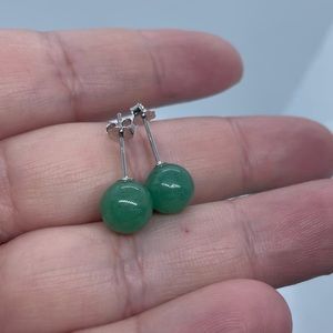 Sterling silver aventurine stud earrings